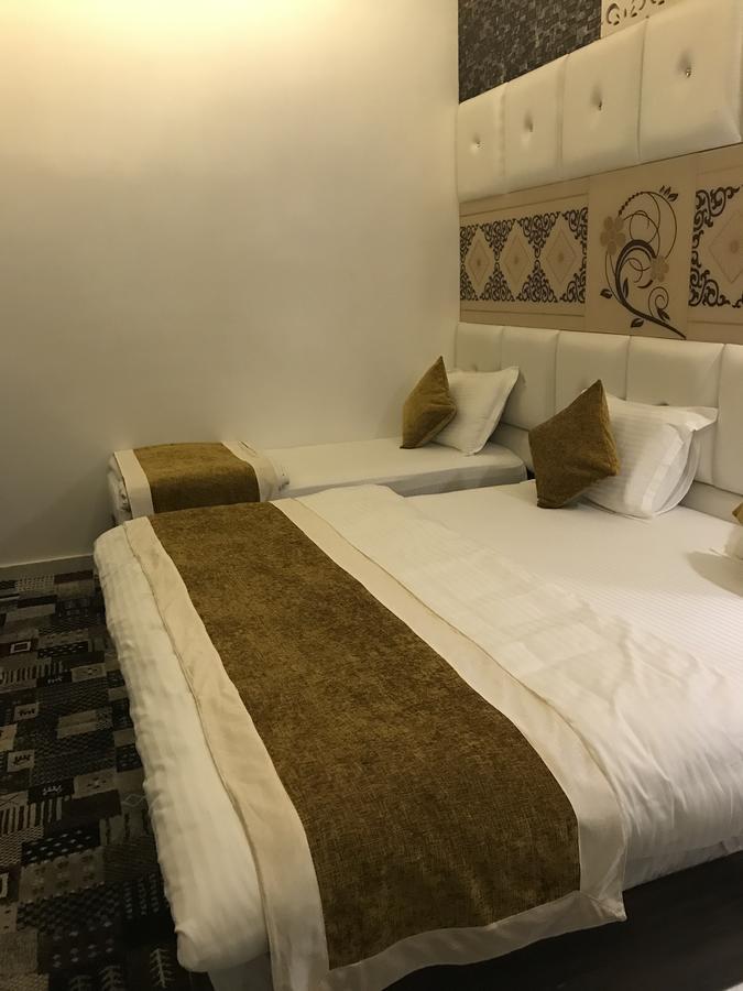 Hotel Mmk Kanpur Eksteriør billede