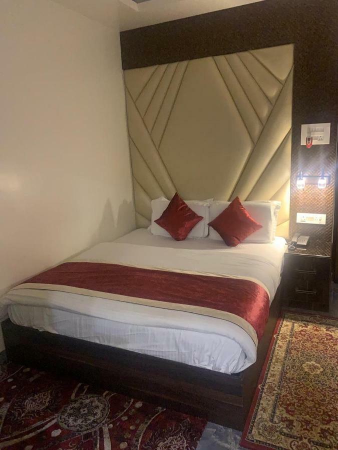 Hotel Mmk Kanpur Eksteriør billede