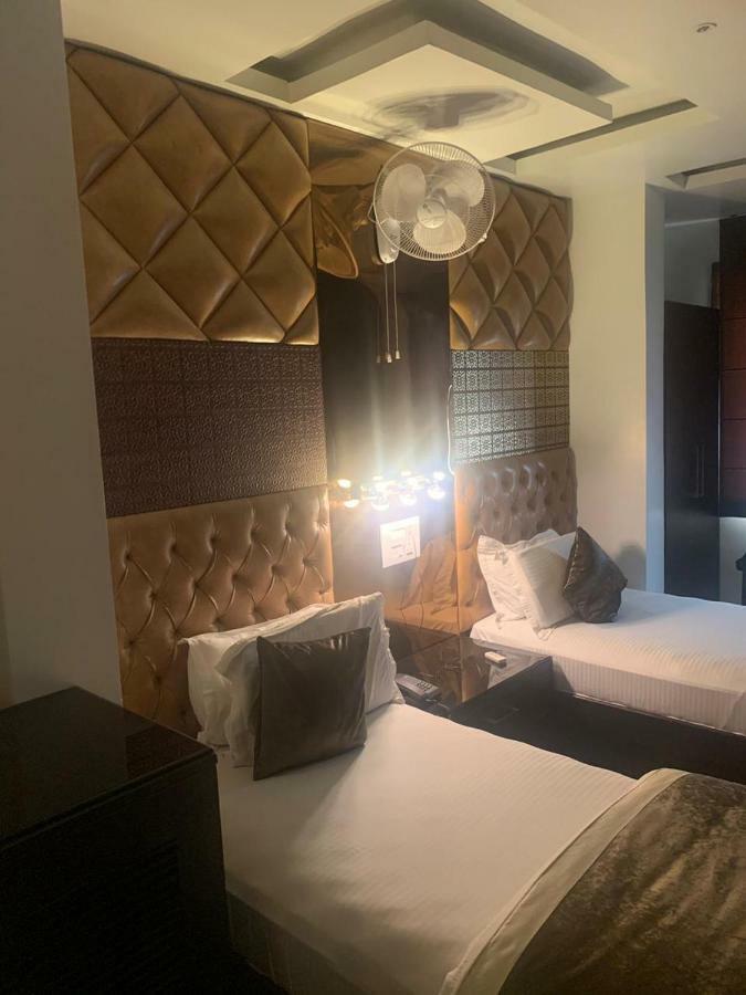 Hotel Mmk Kanpur Eksteriør billede